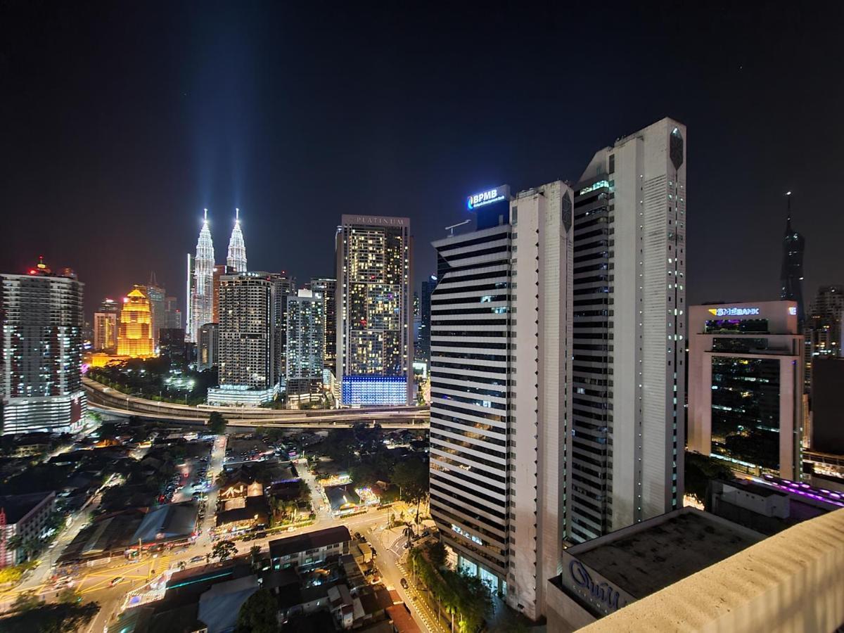 Cl16a Muji Style Balcony Infinity Pool Klcc View *