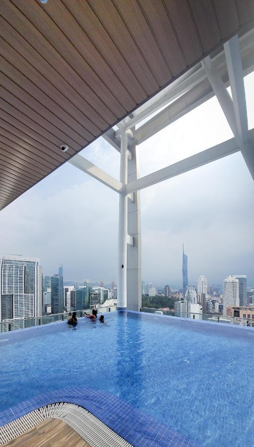 Pangsapuri Cl16a Muji Style Balcony Infinity Pool Klcc View *